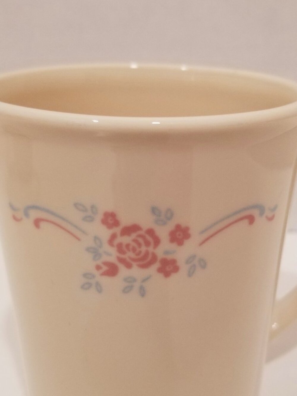 Corelle English Breakfast Mugs, set of 2, EUC - Picture 6 of 14